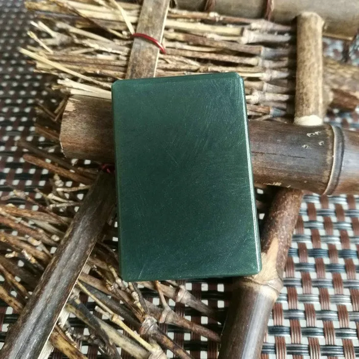 Natural Kunlun Jade Rough Nephrite Raw (32g,4.6X3X0.8cm)