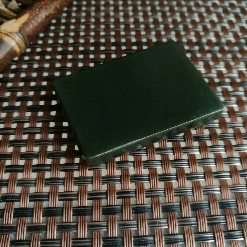 Natural Kunlun Jade Rough Nephrite Raw (32g,4.6X3X0.8cm)