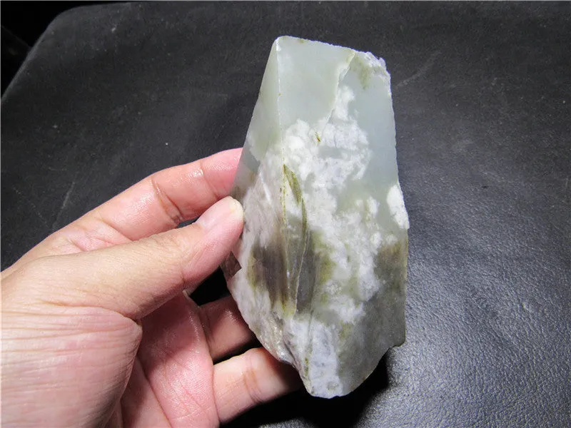 Natural Kunlun Jade Rough Nephrite Raw (354.90g, 87X51X63mm)