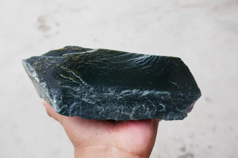 Natural Kunlun Jade Rough Nephrite Raw (3.5kg, 14X12X5cm)
