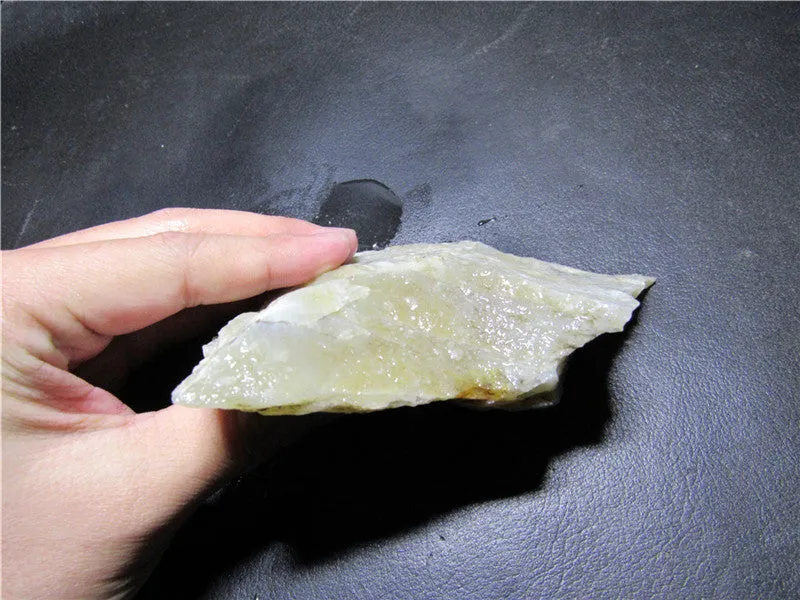 Natural Kunlun Jade Rough Nephrite Raw (373.80g, 120X86X27mm)