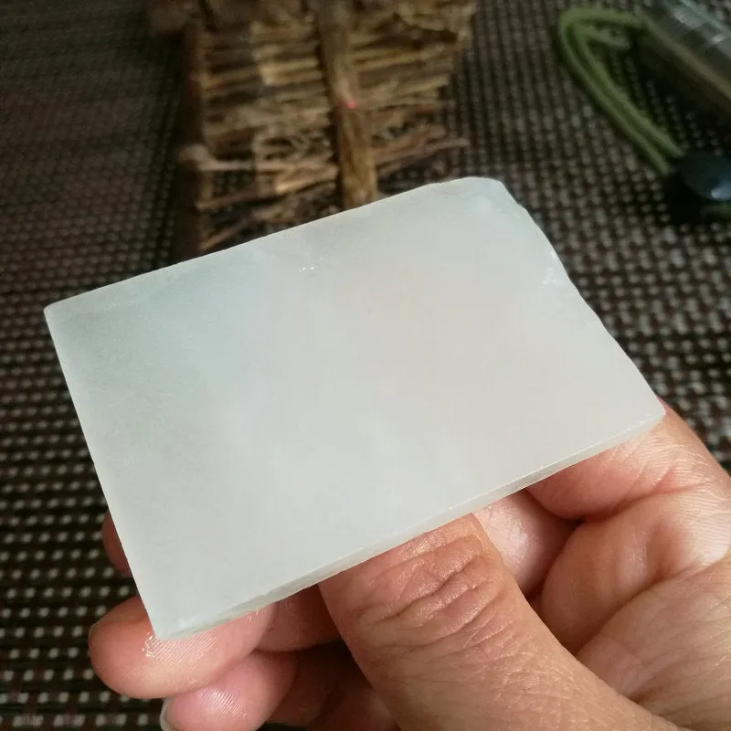 Natural Kunlun Jade Rough Nephrite Raw (45g, 6X4X0.6cm)