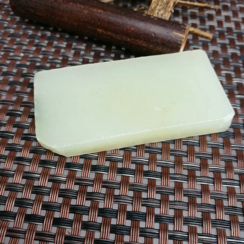Natural Kunlun Jade Rough Nephrite Raw (49g,6.1X2.9X1cm)