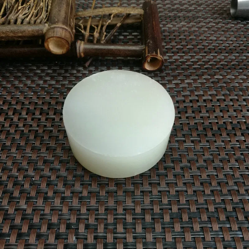 Natural Kunlun Jade Rough Nephrite Raw (5.3X2.1cm)