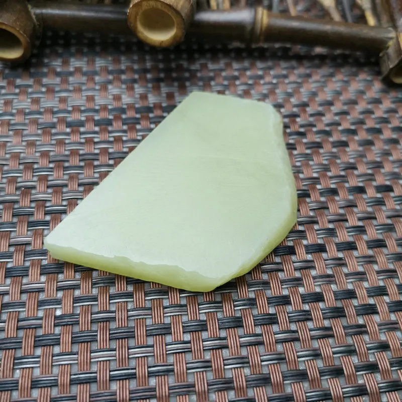 Natural Kunlun Jade Rough Nephrite Raw (54g, 6X4.2X0.8cm)