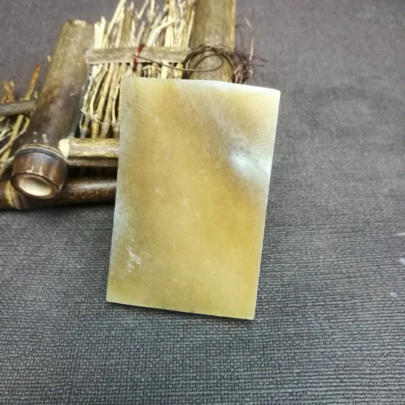 Natural Kunlun Jade Rough Nephrite Raw (61g,6.7X4.3X0.7cm)