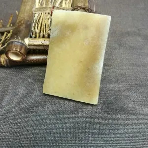 Natural Kunlun Jade Rough Nephrite Raw (61g,6.7X4.3X0.7cm)
