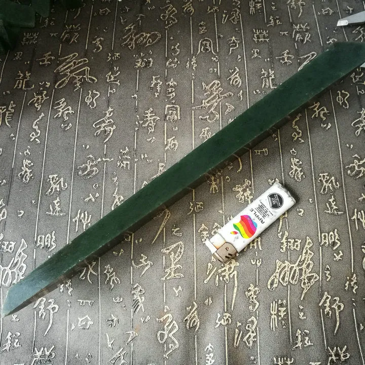 Natural Kunlun Jade Rough Nephrite Raw (761g, 35.5X2.7X1.1cm)