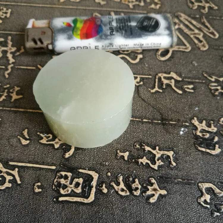 Natural Kunlun Jade Rough Nephrite Raw (78g, 4.2X1.9cm)