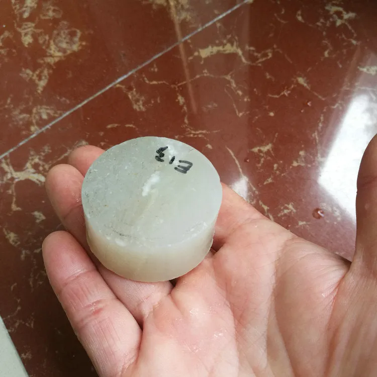 Natural Kunlun Jade Rough Nephrite Raw (78g, 4.2X1.9cm)