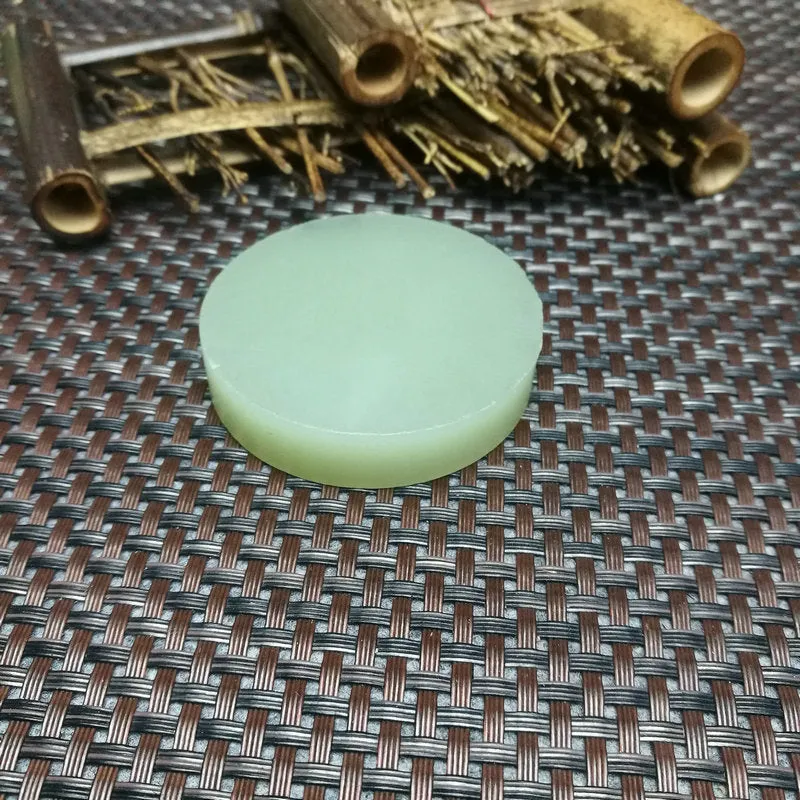 Natural Kunlun Jade Rough Nephrite Raw (82g,5.5X1.2cm)