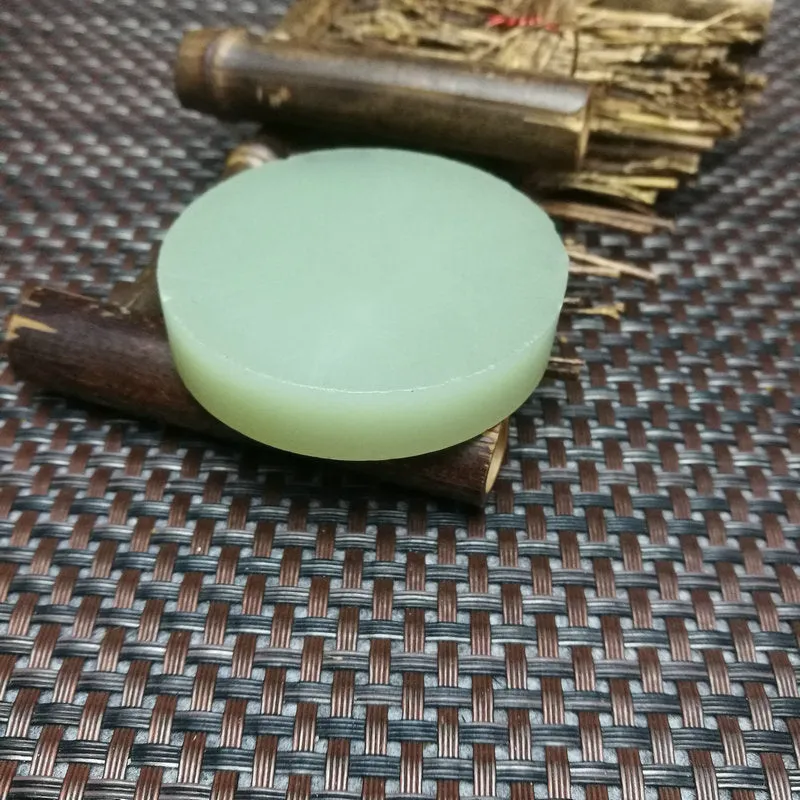 Natural Kunlun Jade Rough Nephrite Raw (82g,5.5X1.2cm)