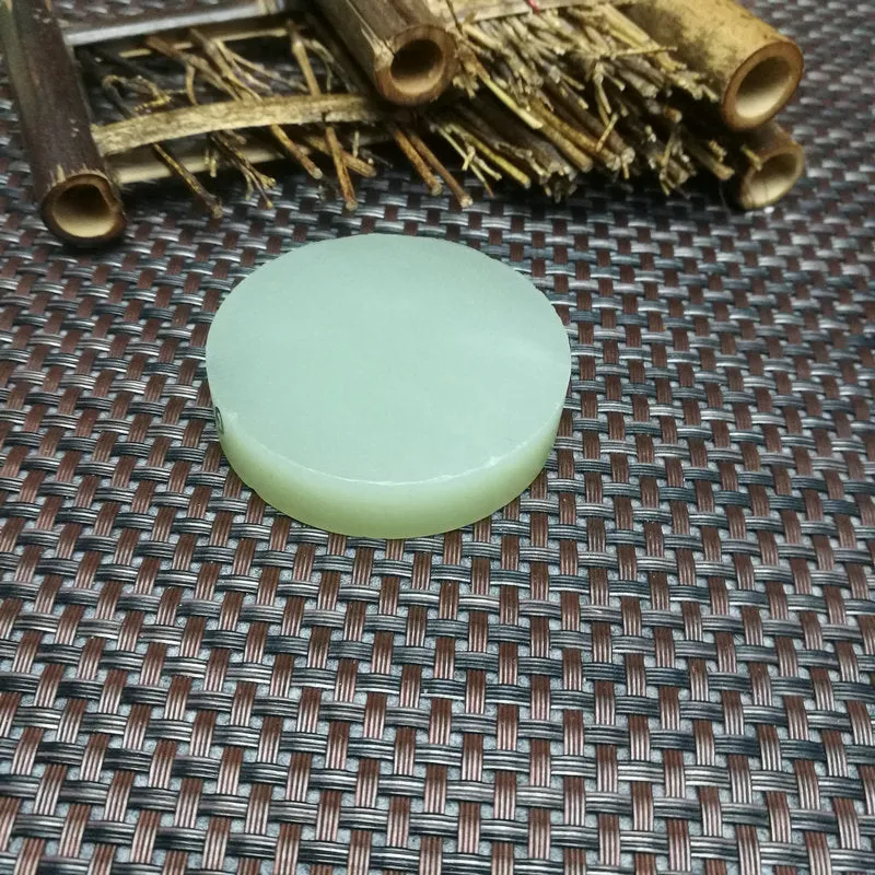 Natural Kunlun Jade Rough Nephrite Raw (82g,5.5X1.2cm)