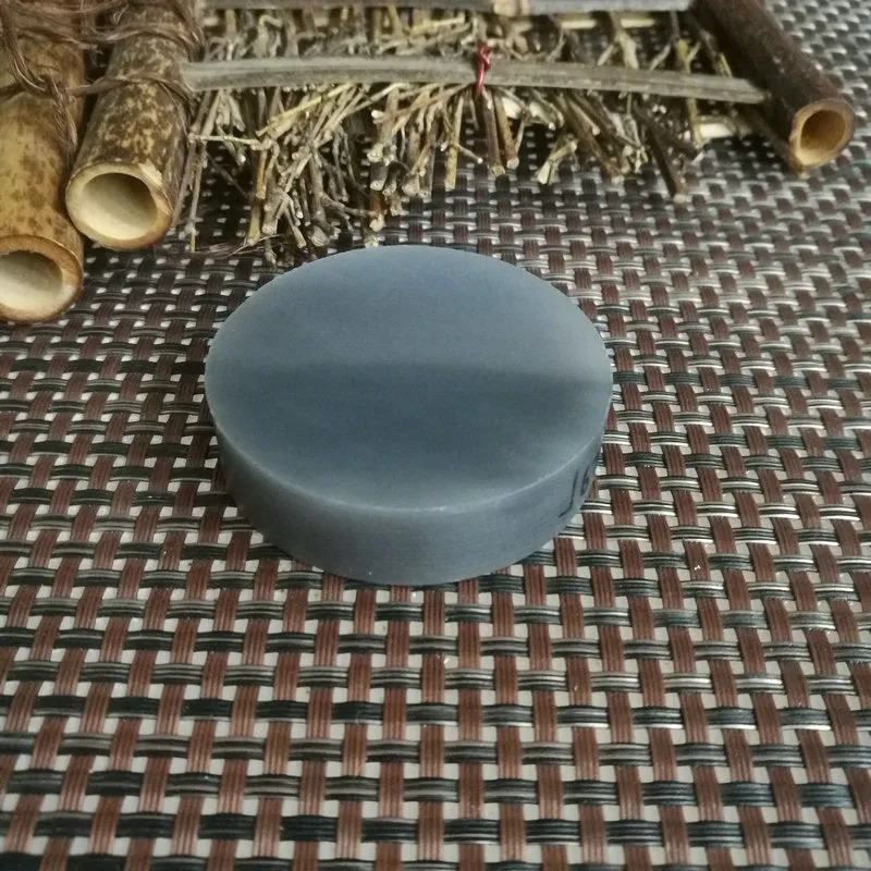 Natural Kunlun Jade Rough Nephrite Raw (86g, 5.1X1.9cm)