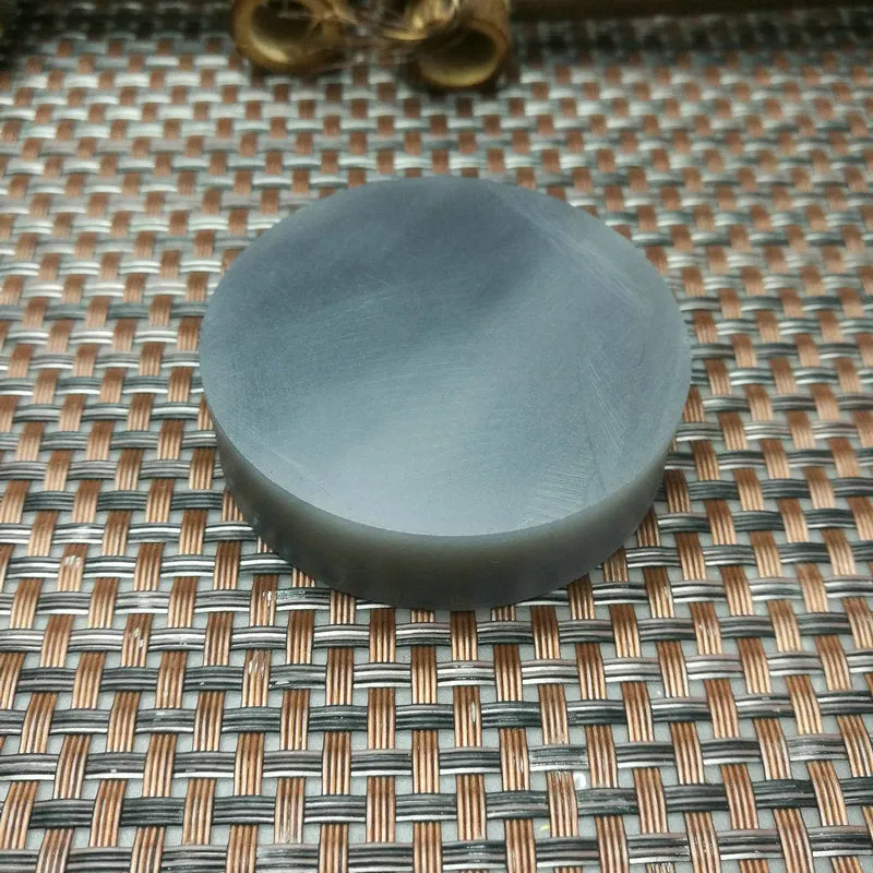 Natural Kunlun Jade Rough Nephrite Raw (86g, 5.1X1.9cm)