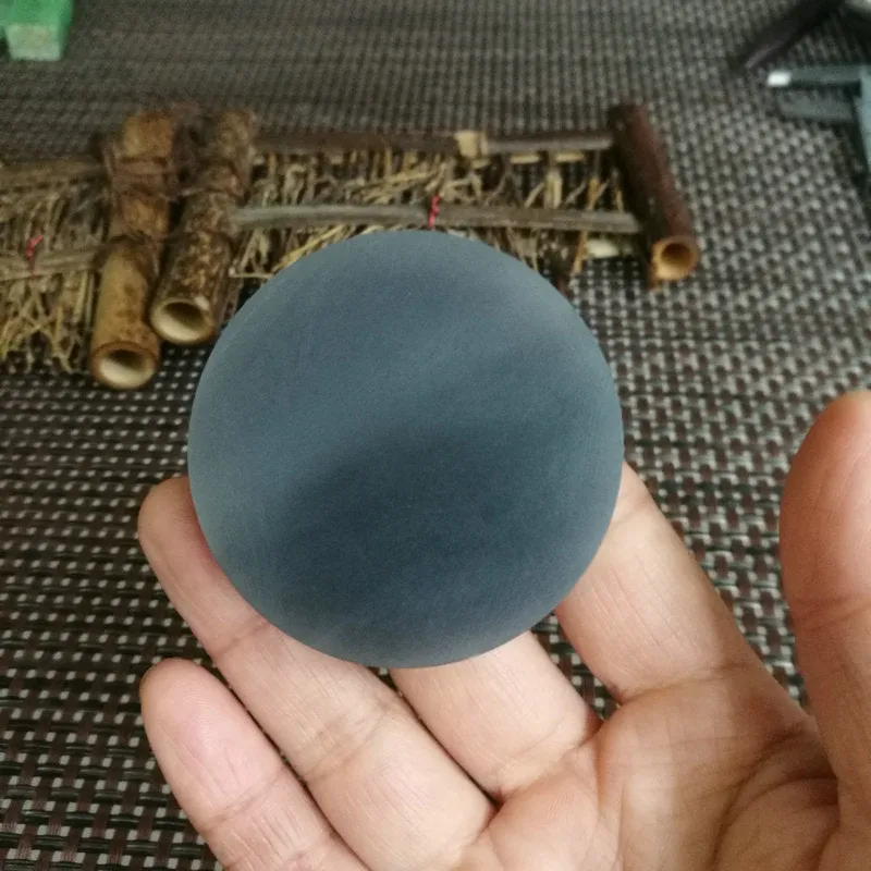 Natural Kunlun Jade Rough Nephrite Raw (86g, 5.1X1.9cm)