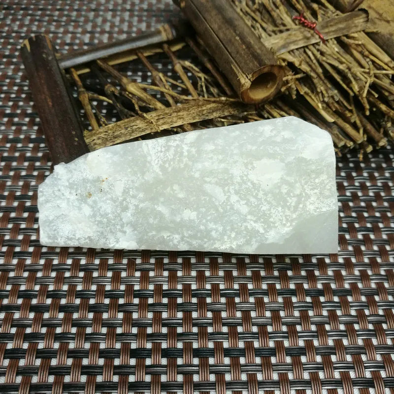 Natural Kunlun Jade Rough Nephrite Raw (87g,8.3X3.5X2.3cm)