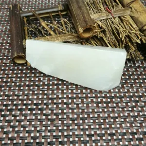 Natural Kunlun Jade Rough Nephrite Raw (87g,8.3X3.5X2.3cm)
