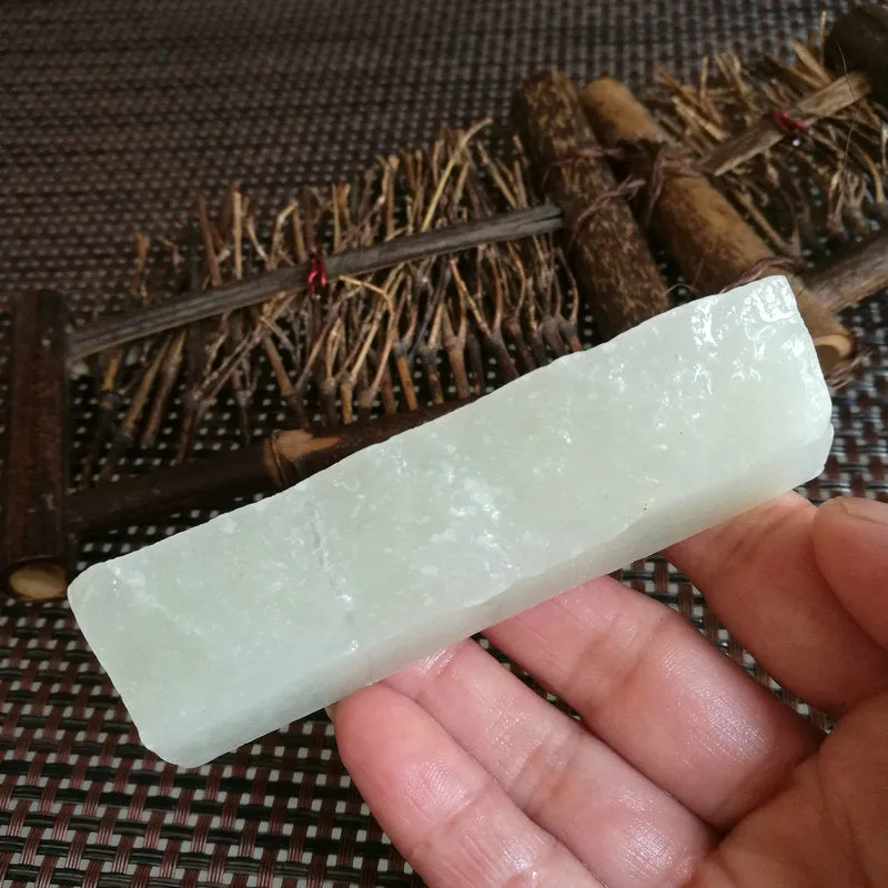 Natural Kunlun Jade Rough Nephrite Raw (94g, 9.2X2.5X1.5cm)