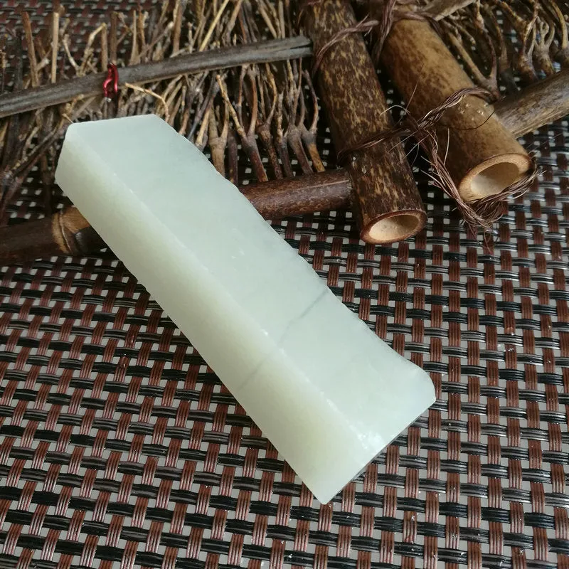 Natural Kunlun Jade Rough Nephrite Raw (94g, 9.2X2.5X1.5cm)
