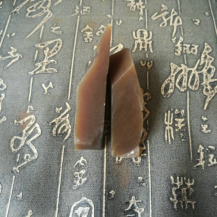 Natural Kunlun Jade Rough Nephrite Raw Remains