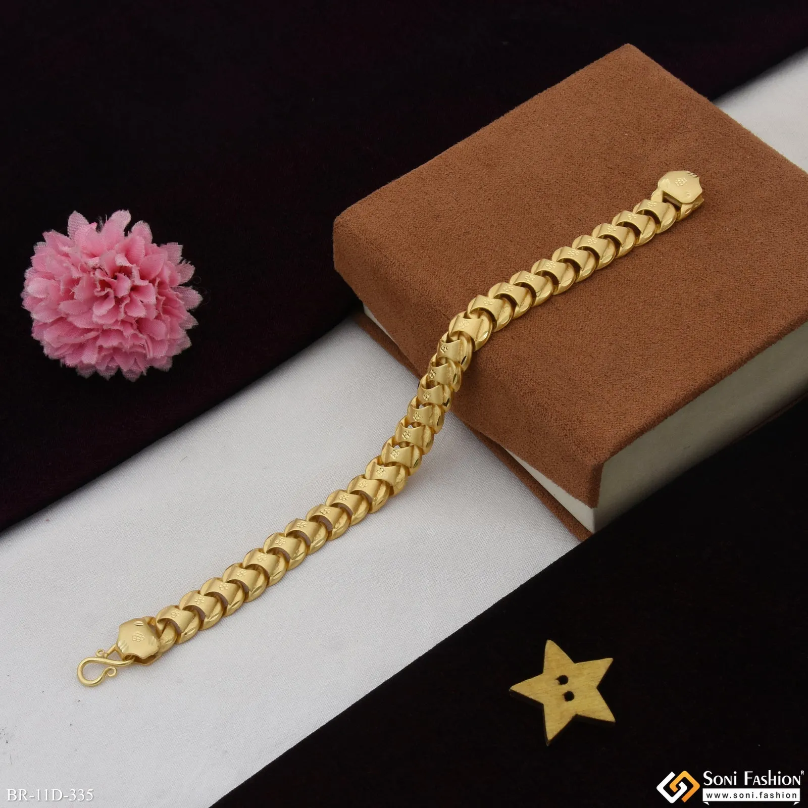 Pokal Superior Quality Unique Design Gold Plated Bracelet for Men - Style D335