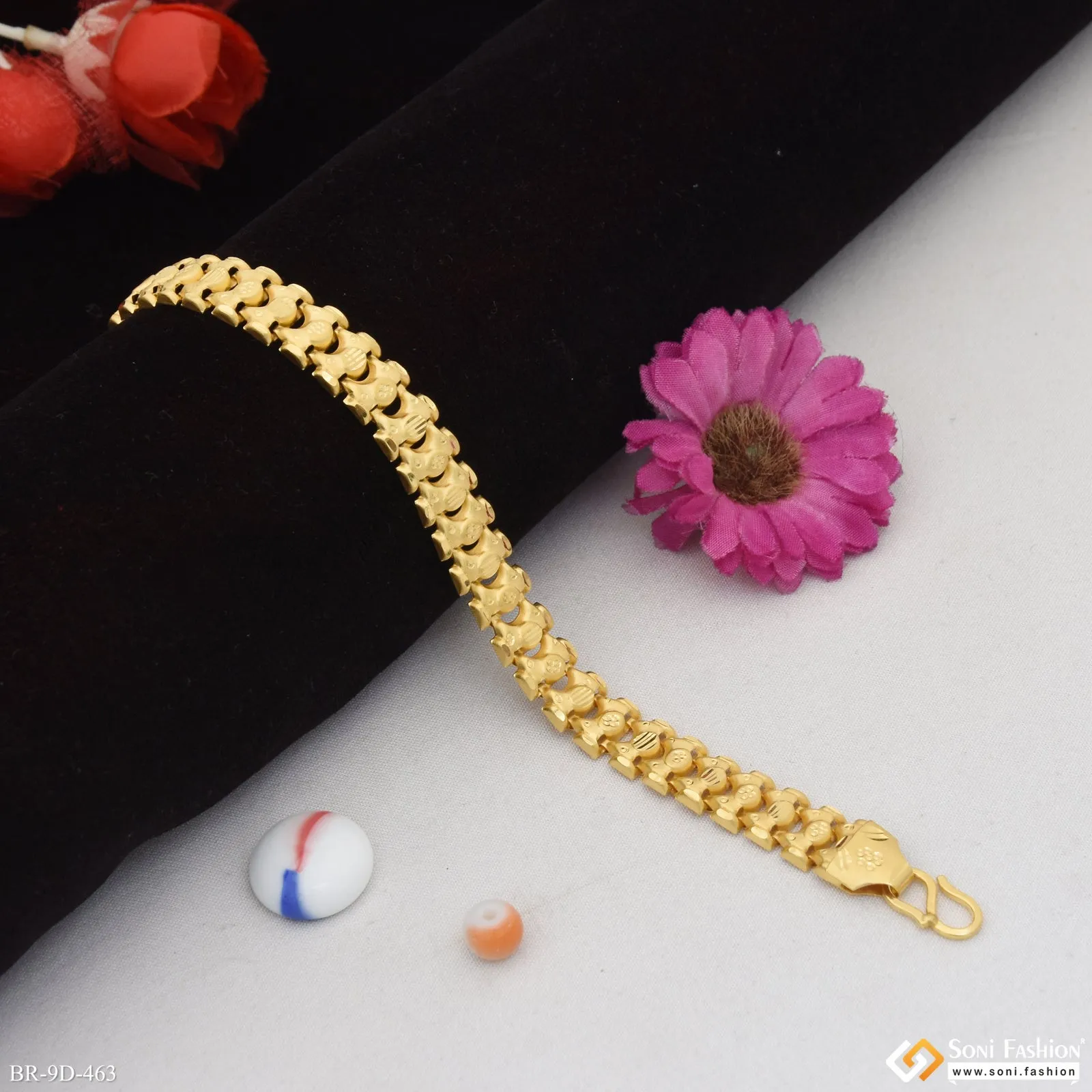 Popular Design Gold Plated Bahubali Bracelet for Men - Style D463