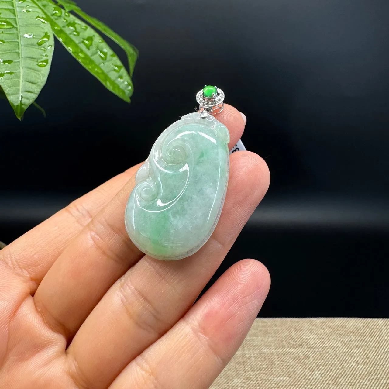 RealJade® Co. Genuine Green Jadeite Jade Good Luck RuYi Necklace With 18K  White Gold Bail