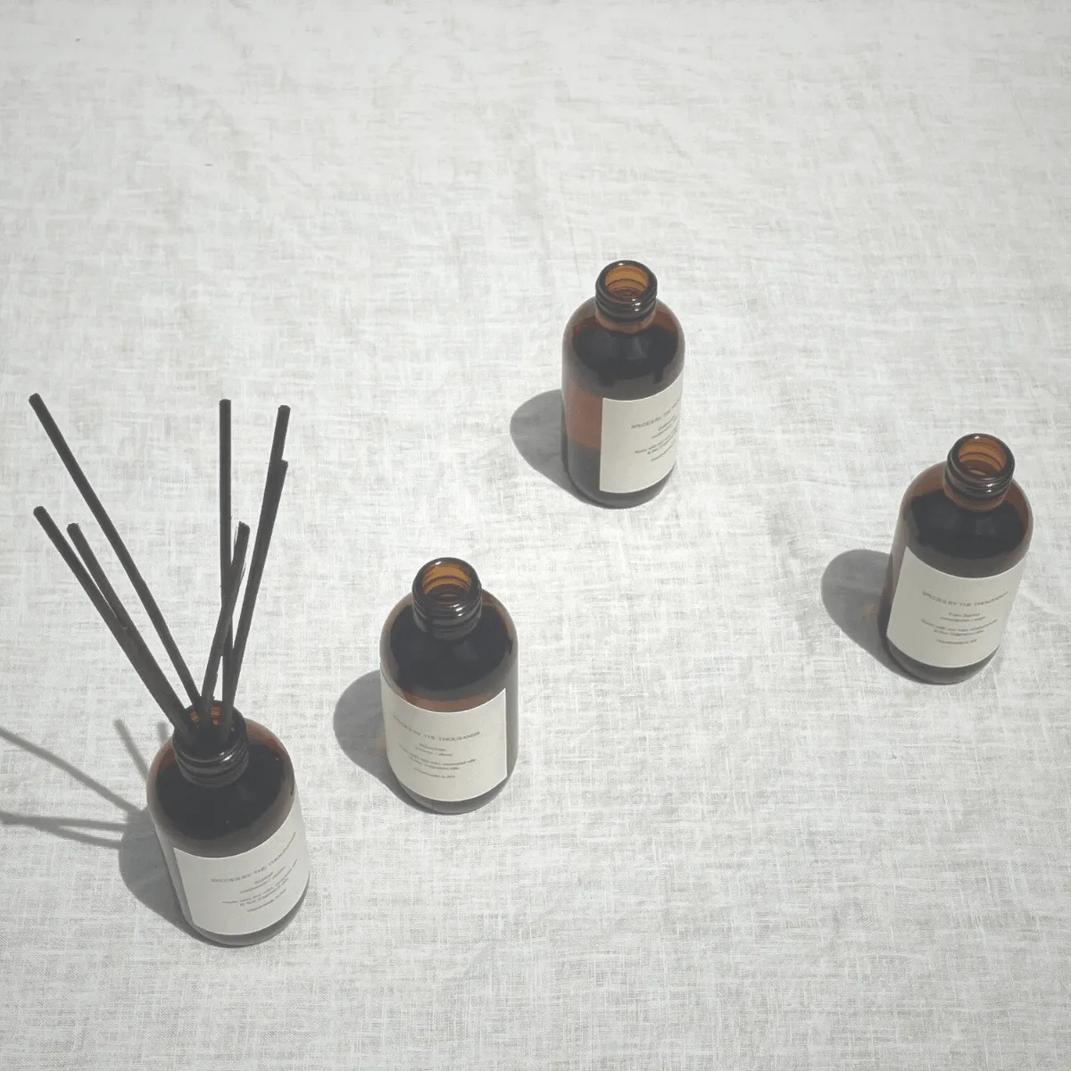 Santal, Cardamom   Amber Reed Diffuser