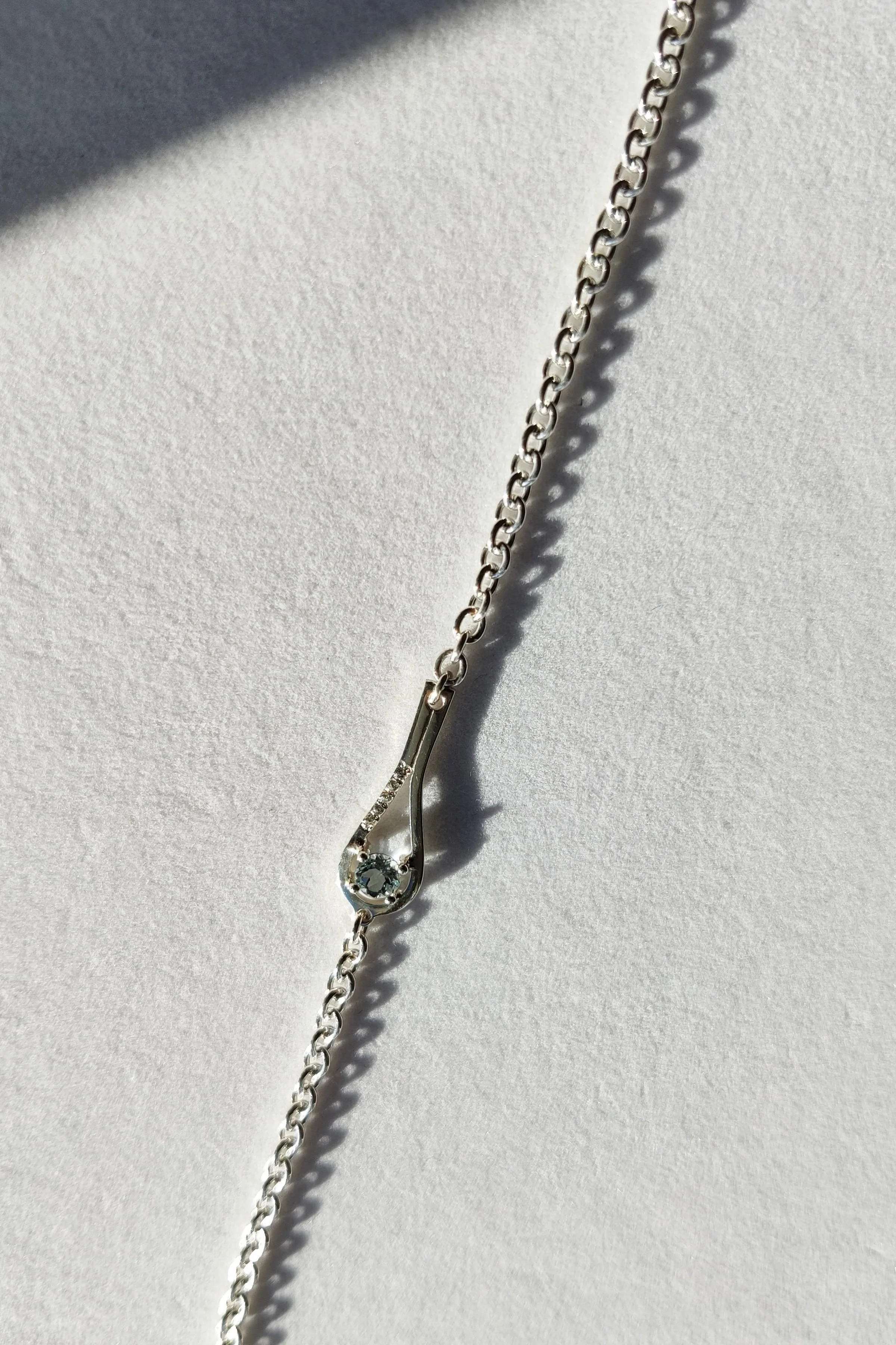 Silver Bracelet with Aquamarine and White Diamonds