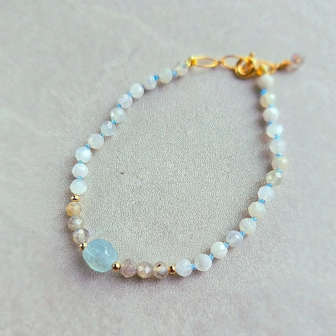 Willa Bracelet - Moonstone, Labradorite   Aquamarine